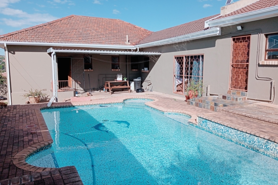 4 Bedroom Property for Sale in Mosel Eastern Cape